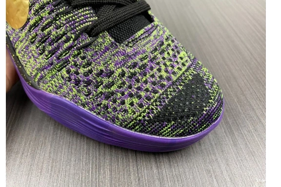 Moment Kobe Mamba Nike 9  677992-99 Low 1104